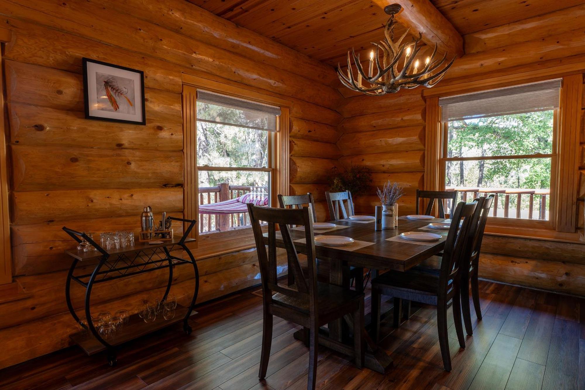 Peppermint Falls Ranch Ponderosa المظهر الخارجي الصورة